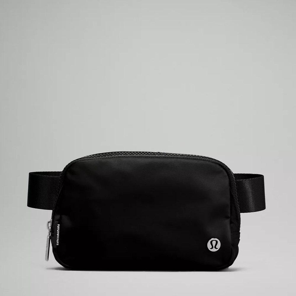 Lululemon Black Everywhere Belt Bag